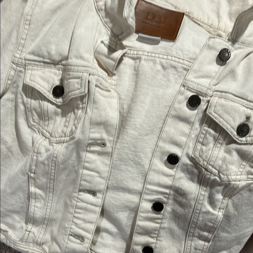BBJ Los Angeles Cream Jacket Size M